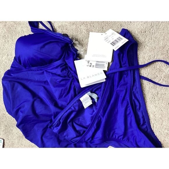 New. La Blanca Blue ruched V-neck underwire tankini set. Mixed sizes. 8-top/6-bo - Picture 9 of 10